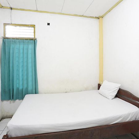 Muara Badak Oyo 93119 Guest House Leo Patra מראה חיצוני תמונה