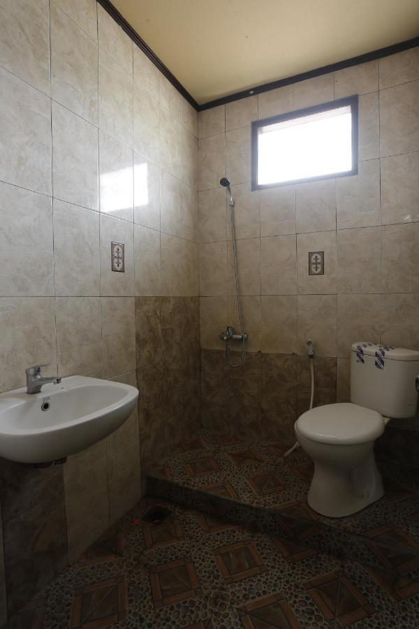 Muara Badak Oyo 93119 Guest House Leo Patra מראה חיצוני תמונה